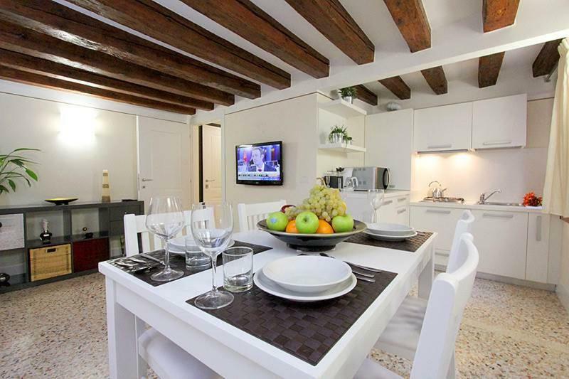 Alberto Apartment In Venezia Eksteriør bilde
